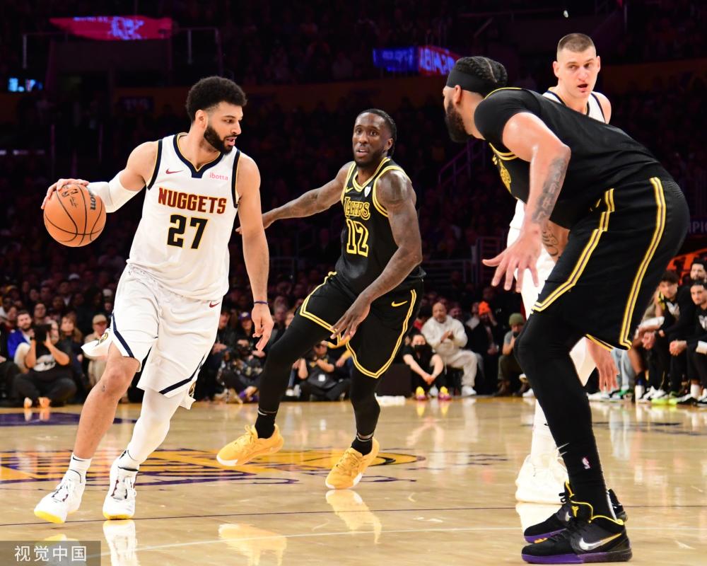 望尘莫及 望尘莫及