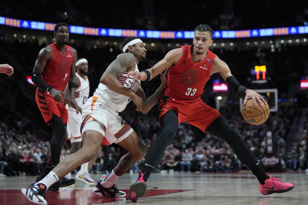 都表现出了 都表现出了